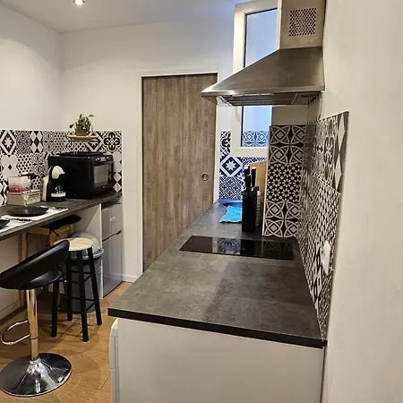 Apartment Paris Mangin *